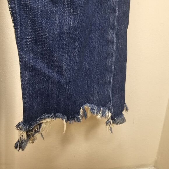 Free People We The Free Size 28 Raw Chewed Hem Distressed Button Fly Denim Jeans - Picture 7 of 15